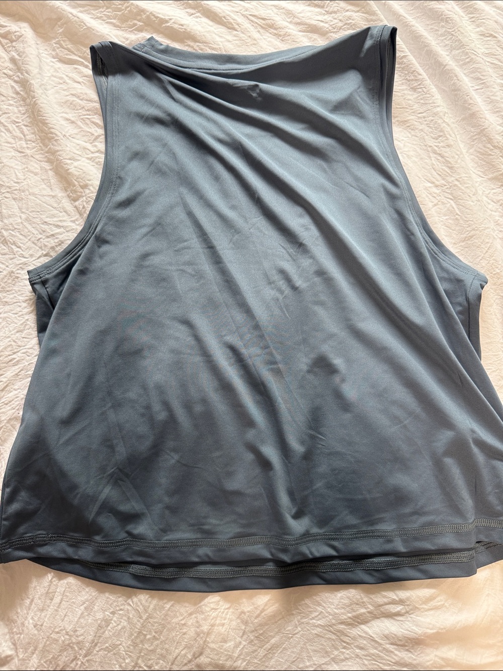 Peloton Slate Blue Performance Muscle Tank - Picture 2 of 3